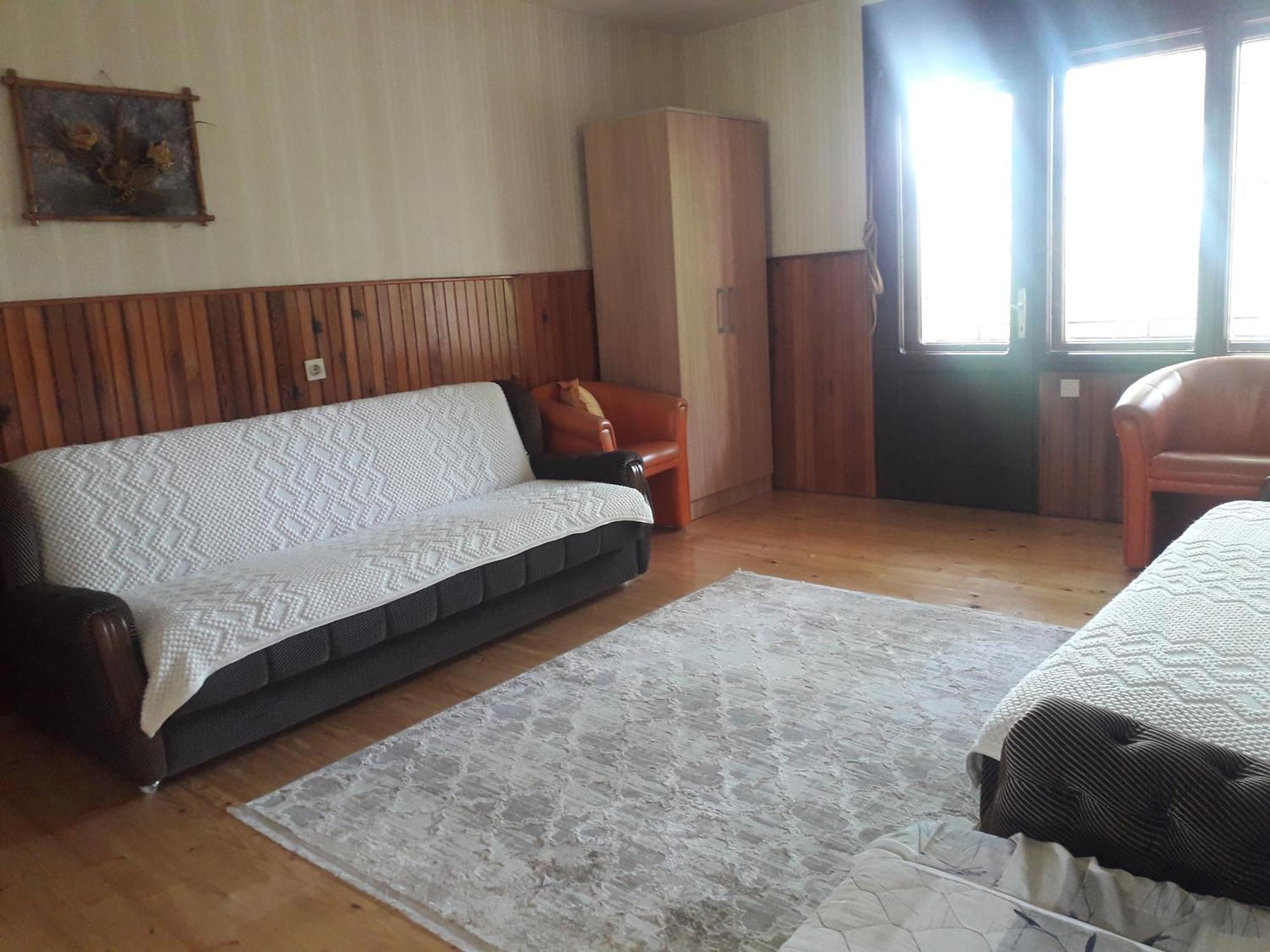 Vila Trtovic Nova Varos Luaran gambar